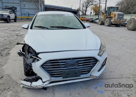 2018 Hyundai Sonata Se z USA, uszkodzony, nr VIN 5NPE24AF3JH619397